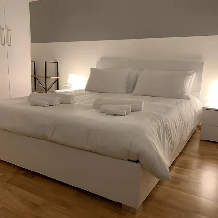 Giuliani 23 Apartman Trieszt
